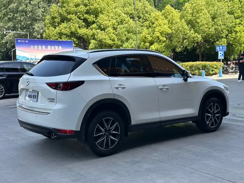 Mazda CX-5 2.5 L Auto 4 WD Flagship CN-V