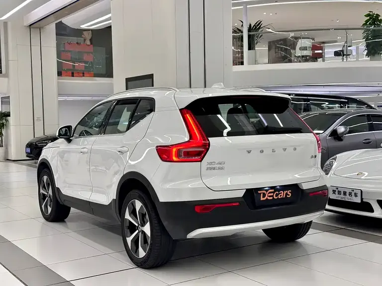 Volvo XC40 B4 4 WD Smart Vision Luxury