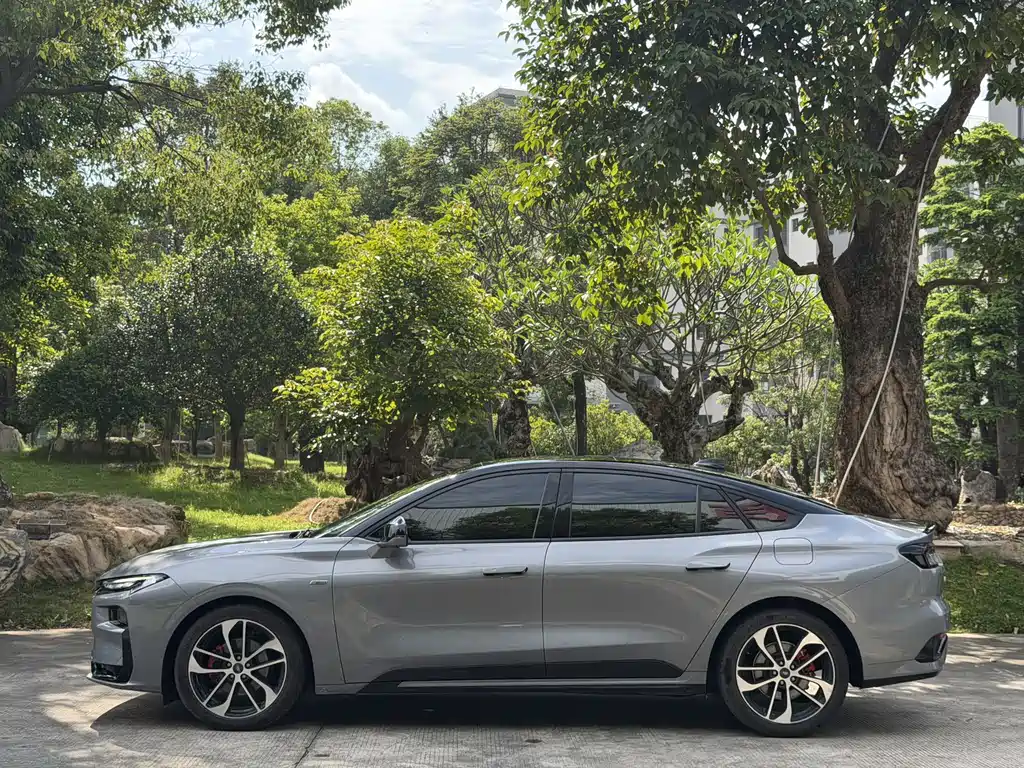 Mondeo Facelift EcoBoost 245 ST-Line