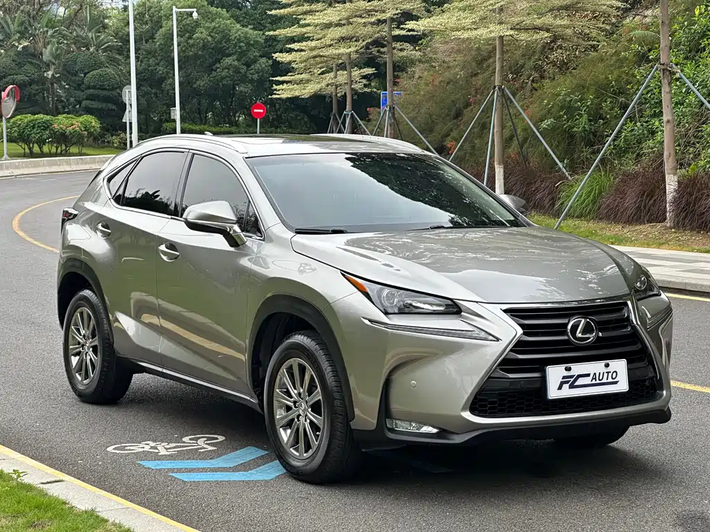 Lexus NX 200 AWD Sharp Style