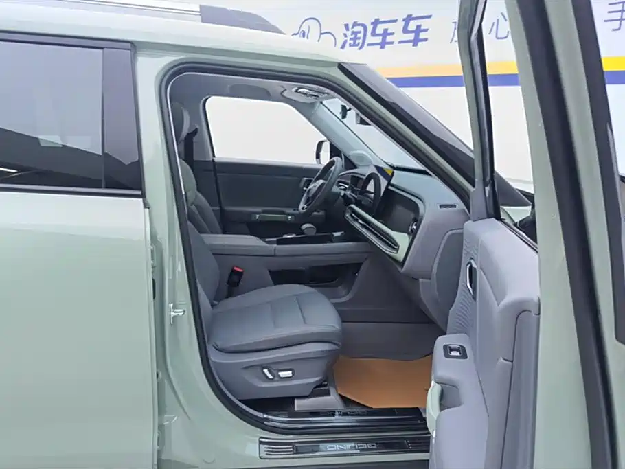 BAIC BJ30 1.5 T Magic Core Electric Drive Advanced