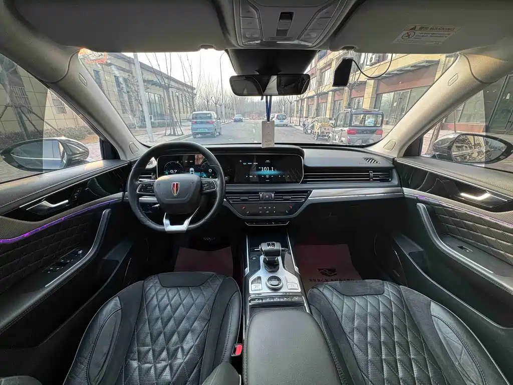 Hongqi HS5 2.0 T Connected Flagship Enjoyment 4 WD