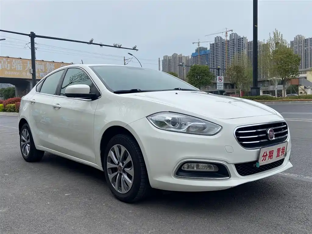 Viaggio 1.4 T Auto Power Enjoyment