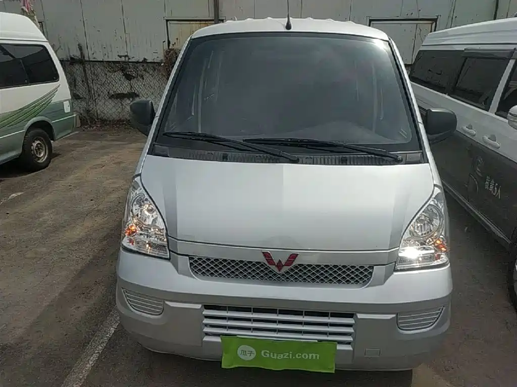 Wuling Rongguang 1.5 L Extended Basic L3 C