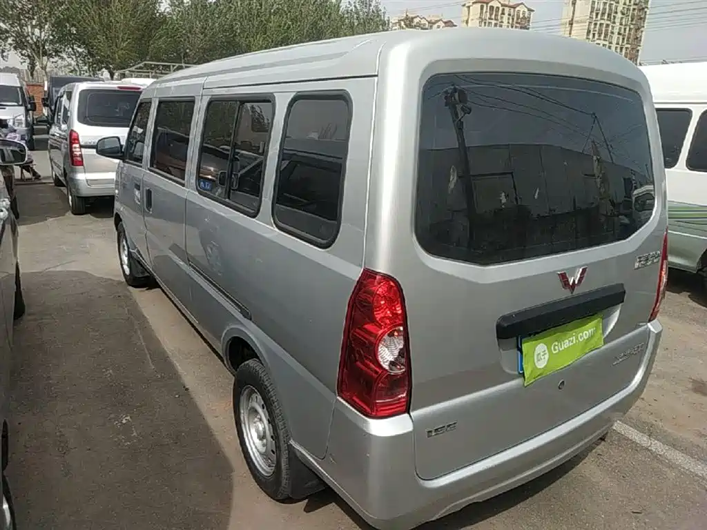 Wuling Rongguang 1.5 L Extended Basic L3 C