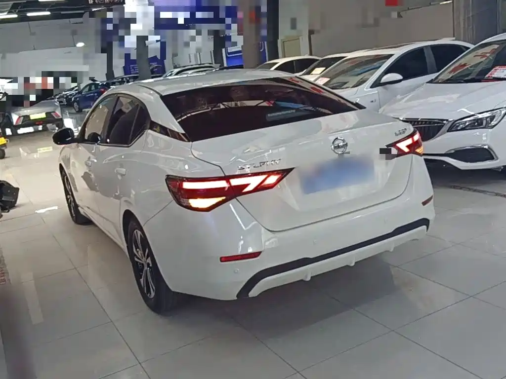 Sylphy 1.6 L XL CVT Joy
