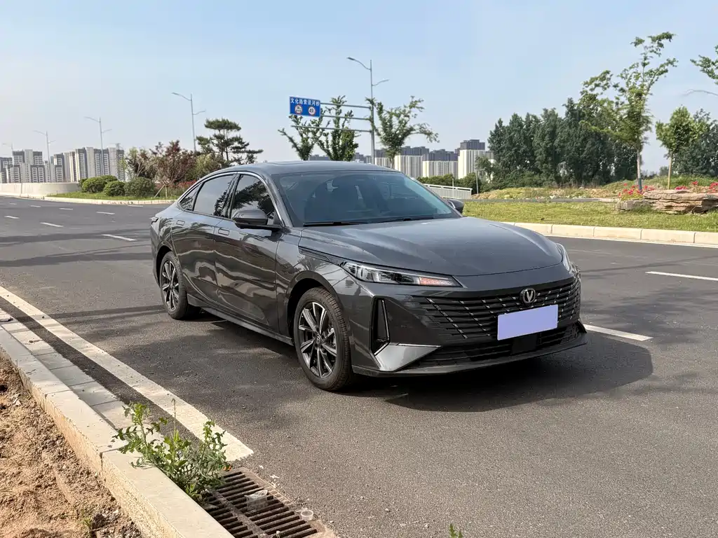 Eado 1.5 T GDI Auto Distinguished