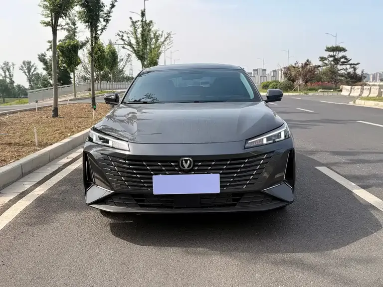 Changan Eado 1.5 T GDI Auto Distinguished