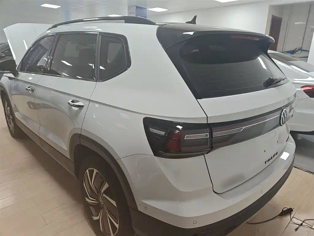 Tharu 300 TSI 2 WD Moon Supreme