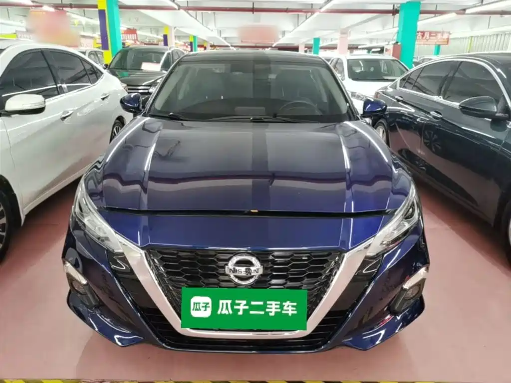 Teana 2.0 L XL Comfort