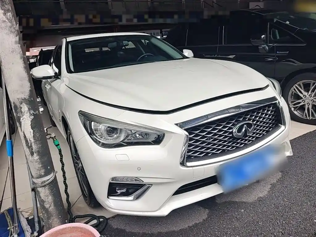Infiniti Q50 L 2.0 T Comfort Enjoyment CN-VI