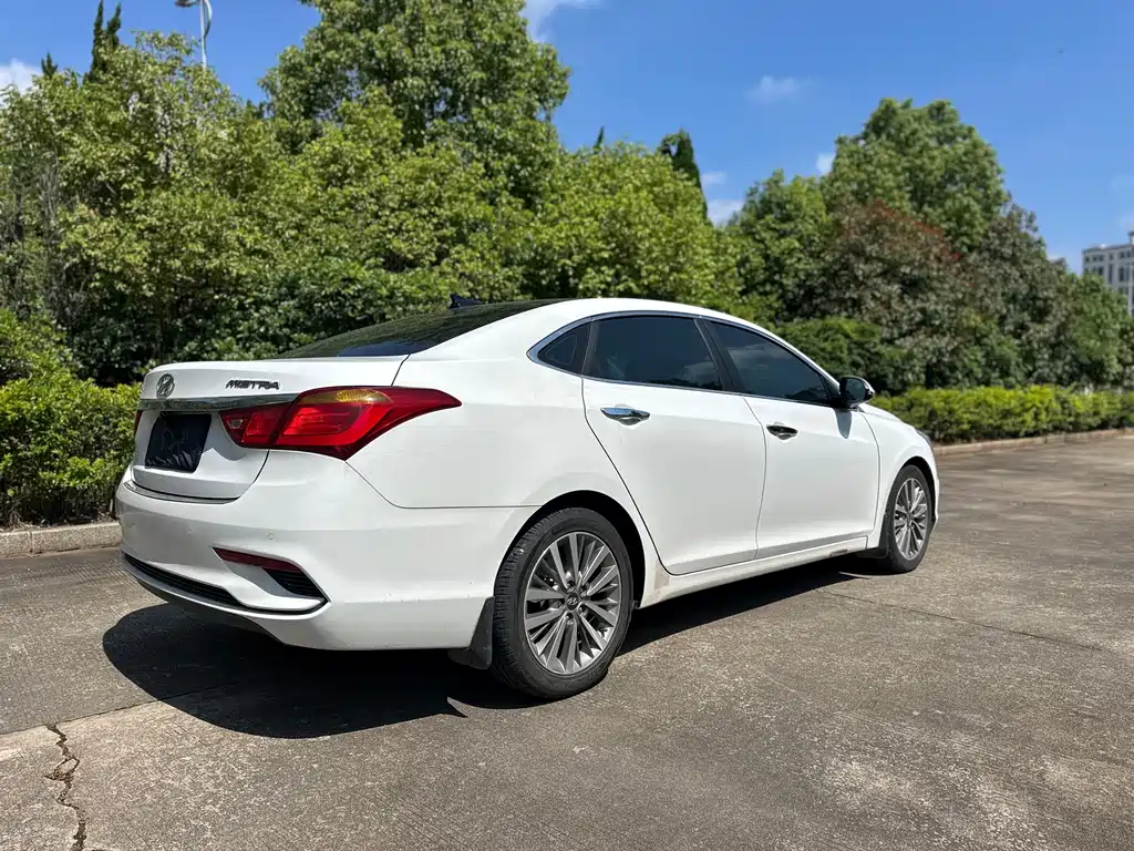 Mistra 1.8 L Auto Intelligent GLS CN-V