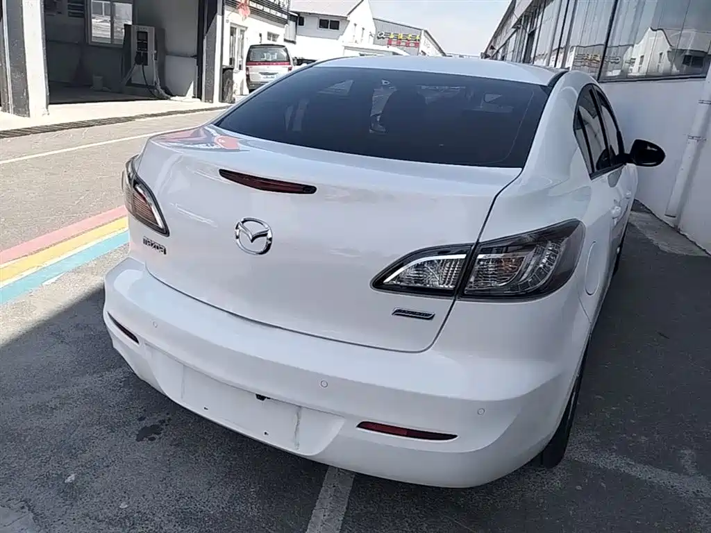 Mazda 3 Star Sedan 2.0 L Auto Sport
