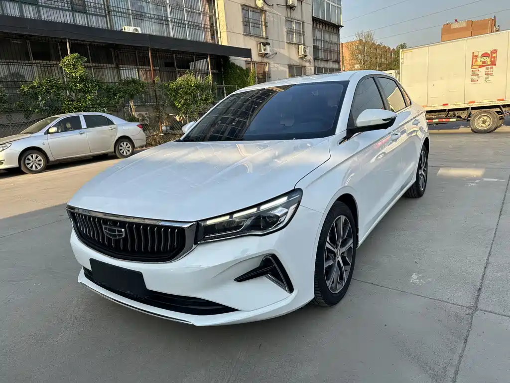 Emgrand 4 th Gen 1.5 L CVT Distinguished