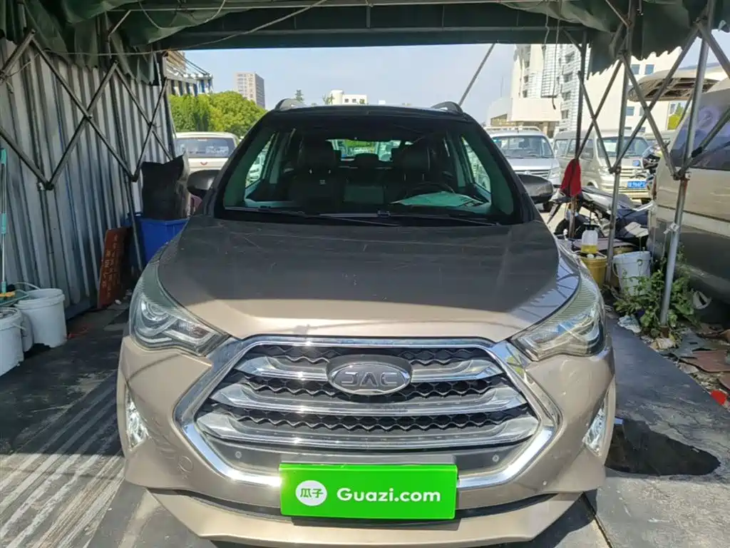 Refine S3 1.5 L Manual Luxury Smart