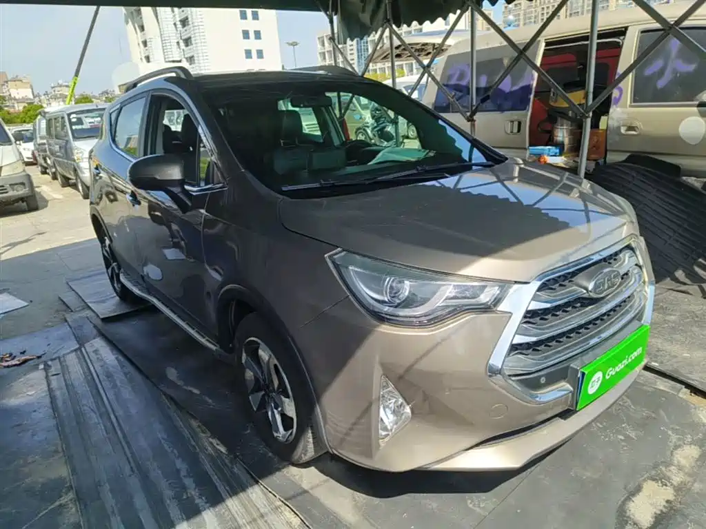 Refine S3 1.5 L Manual Luxury Smart