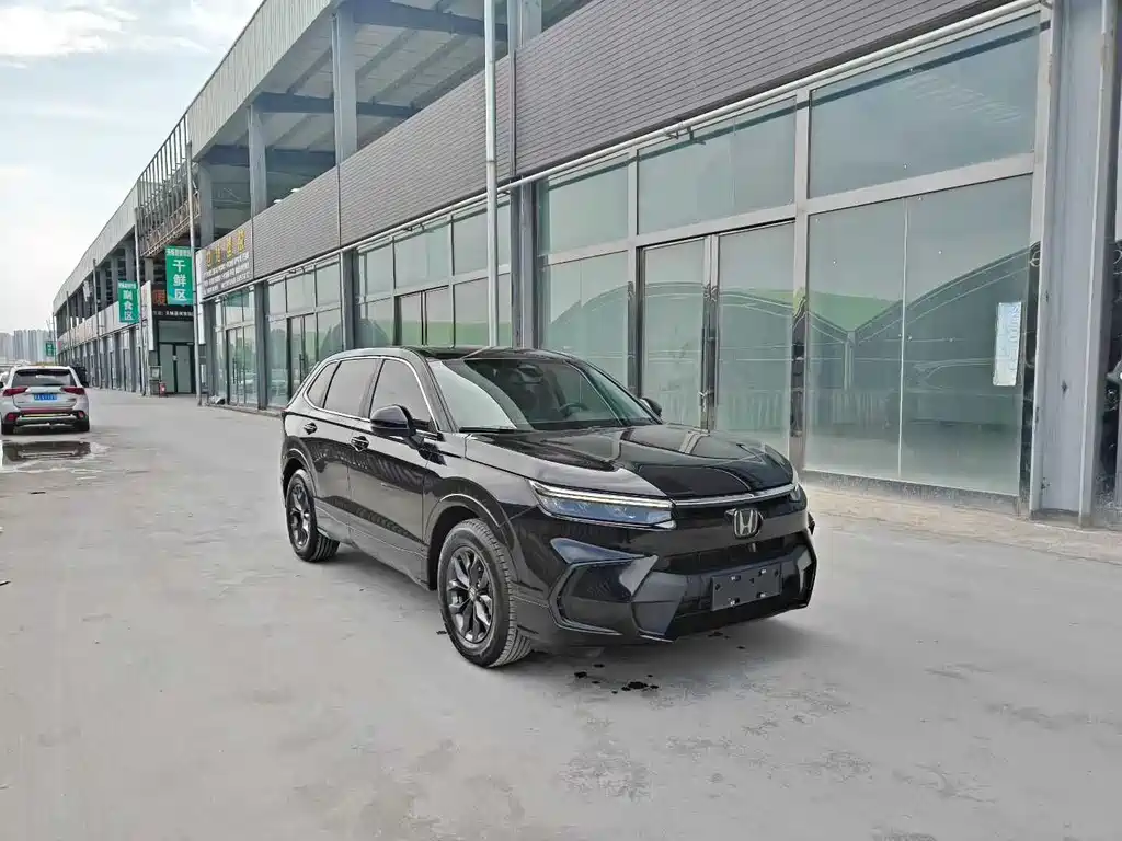 Breeze 240 TURBO 2 WD Luxury 5-seat