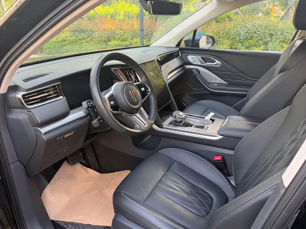 Hongqi HS7 PHEV 2.0 T PHEV 4 WD Flagship Smooth 6-seat