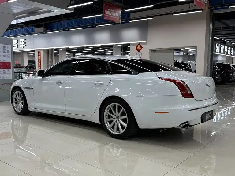 Jaguar XJ XJL 3.0 SC 4 WD Panoramic Business