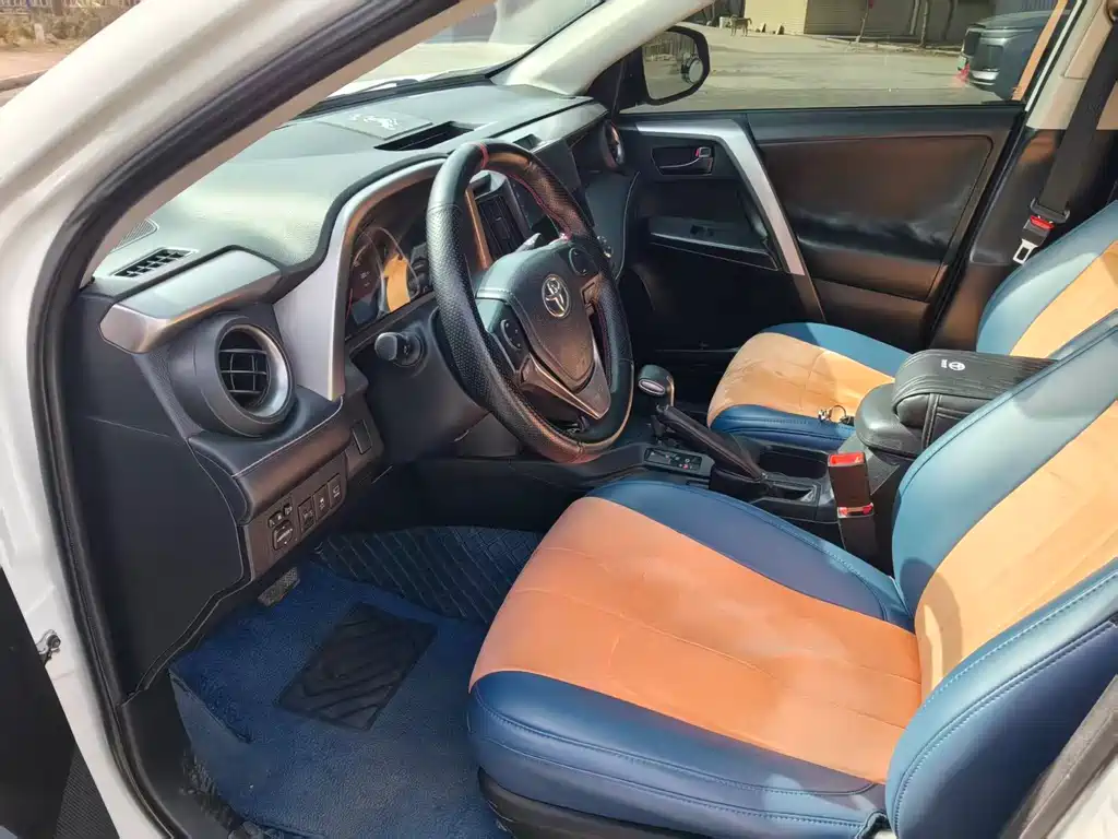RAV4 2.0 L CVT 2 WD Style CN-V