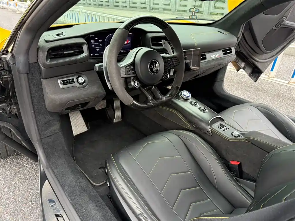 Maserati MC20 玛莎拉蒂MC20 2023款 3.0 T 标准版