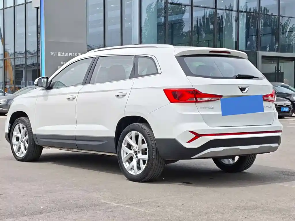Jetta VS7 280 TSI Auto Progressive