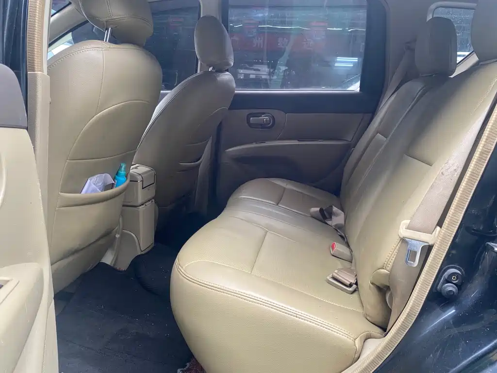 Livina 骊威 2007款 1.6 L 手动全能型