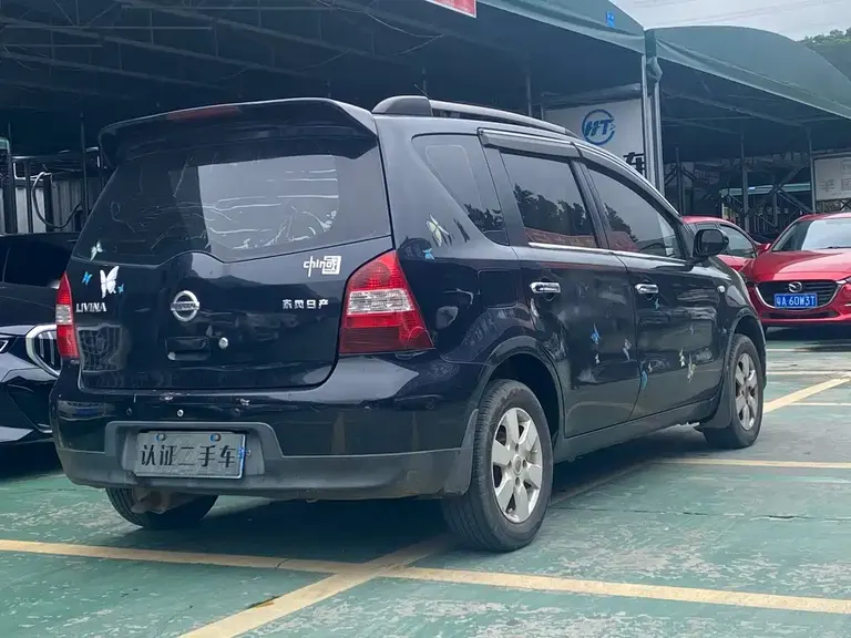 Nissan Livina 骊威 2007款 1.6 L 手动全能型
