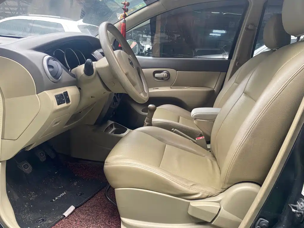 Livina 骊威 2007款 1.6 L 手动全能型