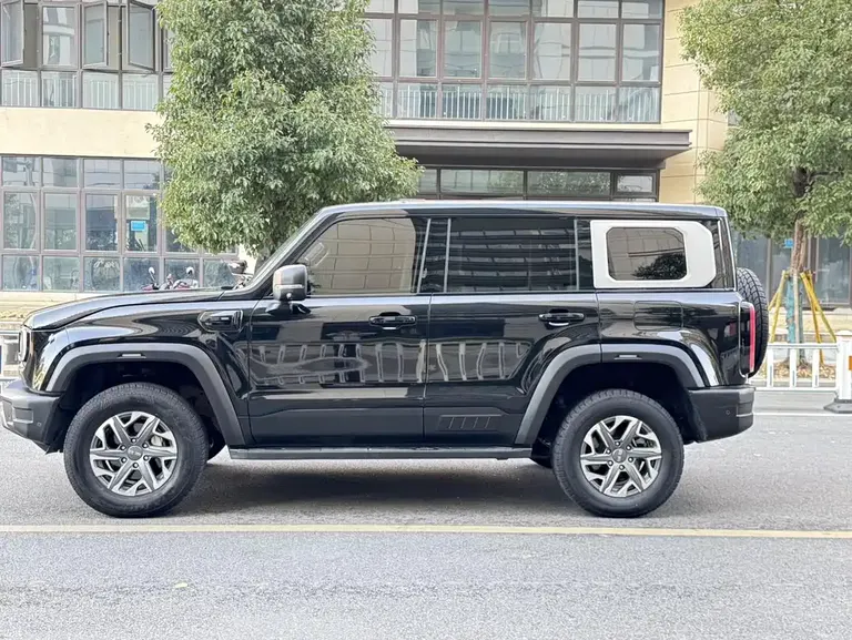 BAIC BJ40 2.0 T New City Hunter Swordsman