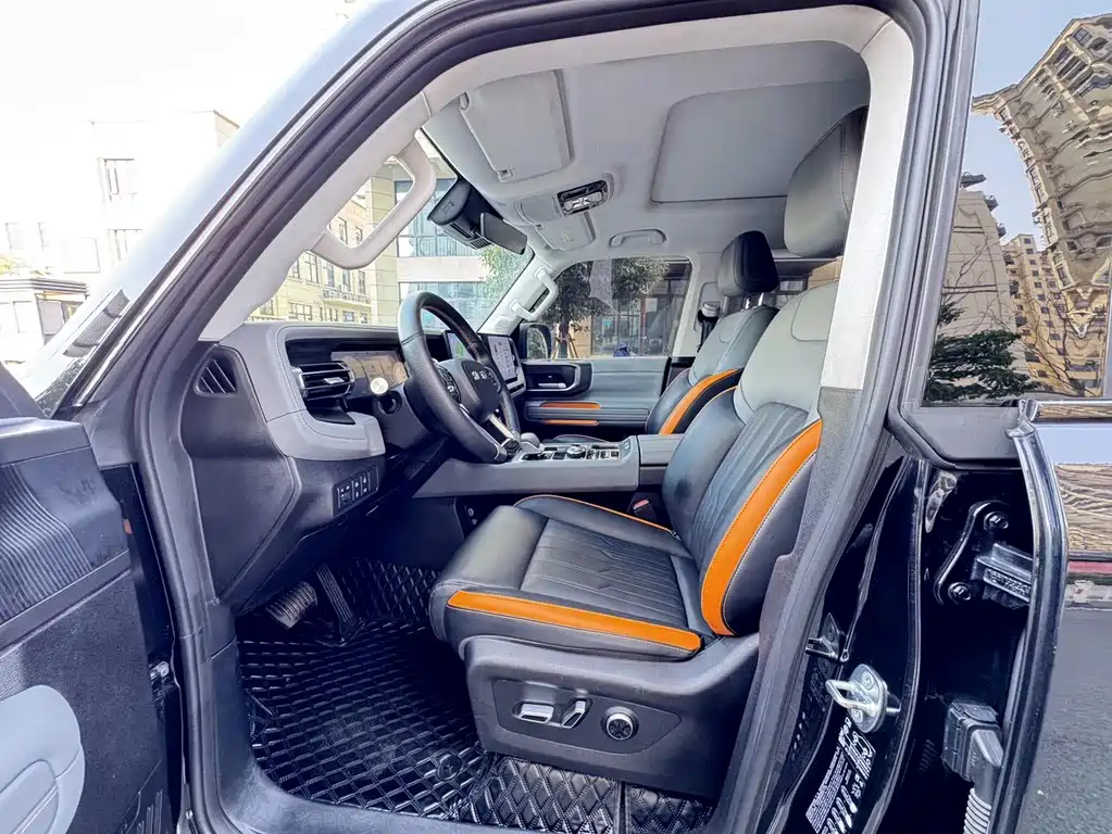BAIC BJ40 2.0 T New City Hunter Swordsman
