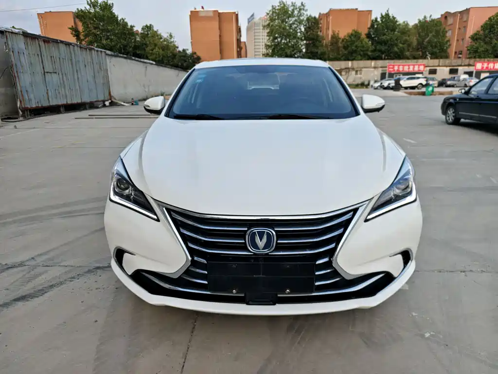 Eado 逸动 2018款 1.6 L GDI 自动领尚型