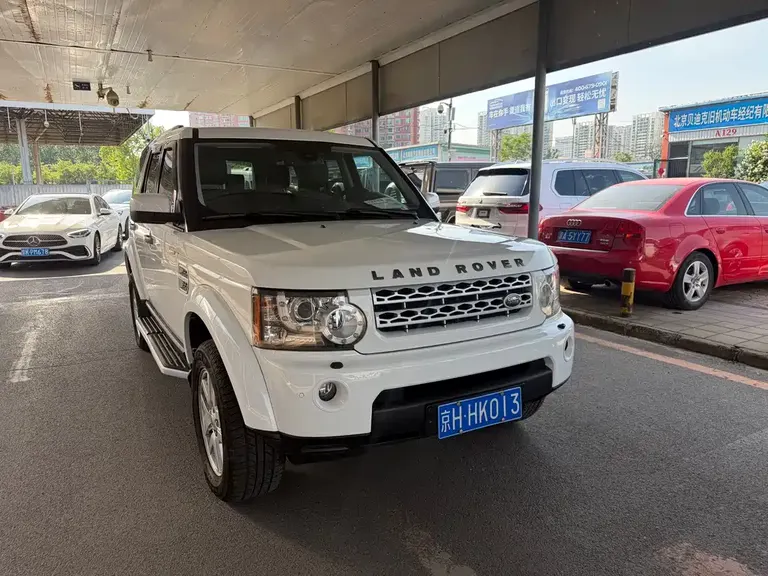 Land Rover Discovery 4.0 V6 HSE