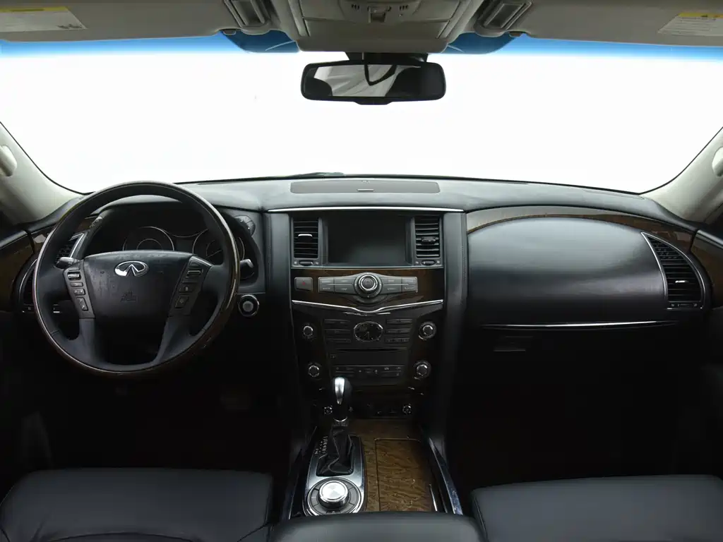 Infiniti QX QX56