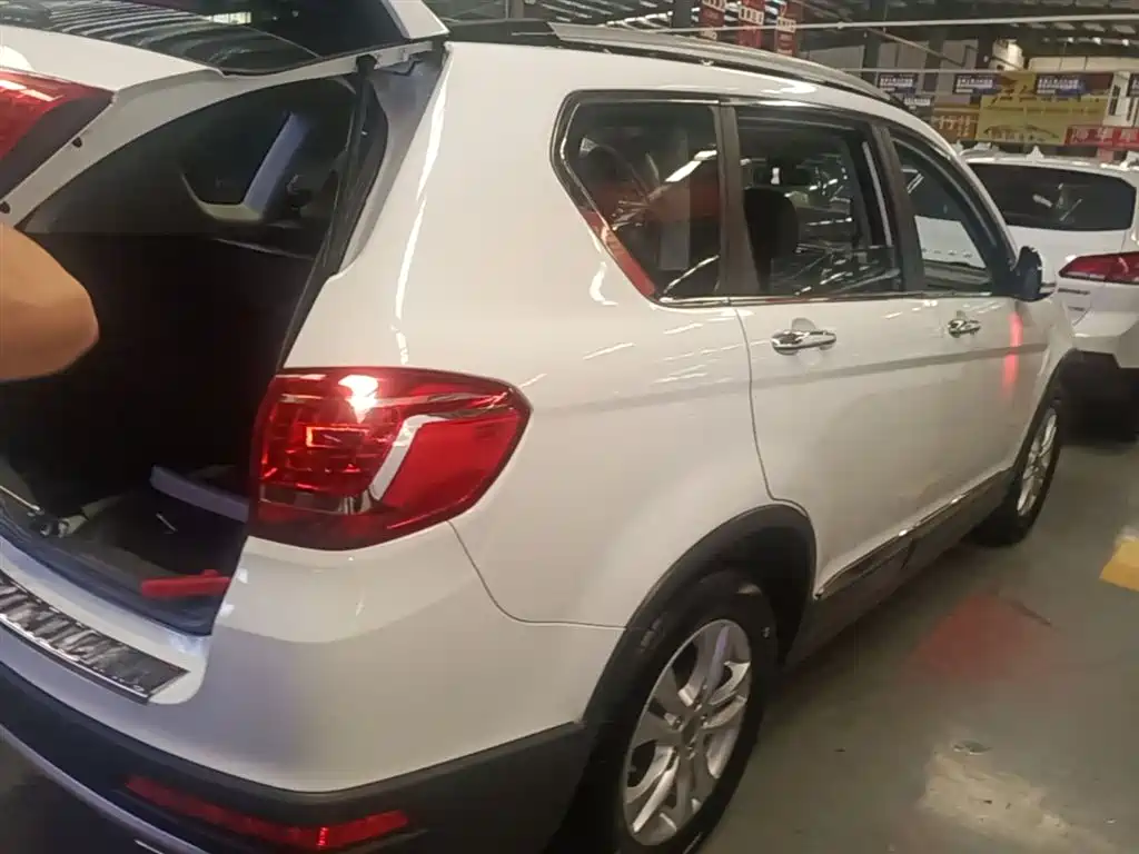Haval H6 Sport 1.5 T Manual 2 WD Elite