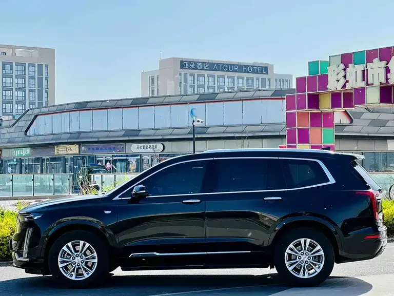 Cadillac XT6 28 T 6-seat 4 WD Style