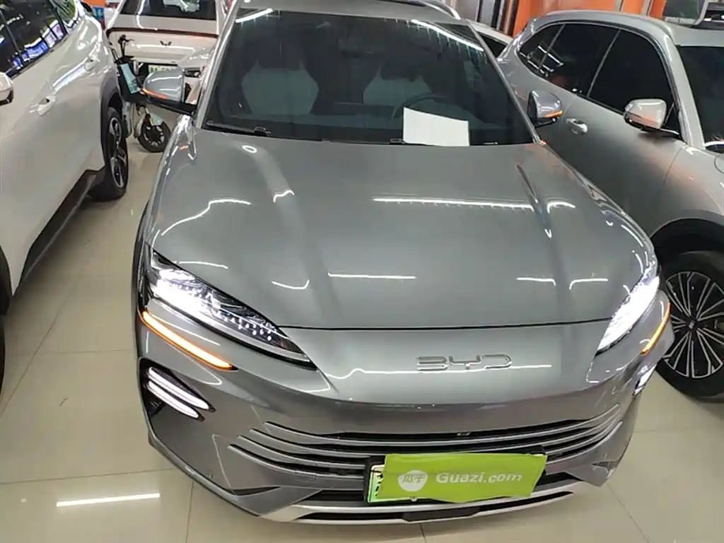Song PLUS NEV Glory DM-i 110 km Flagship