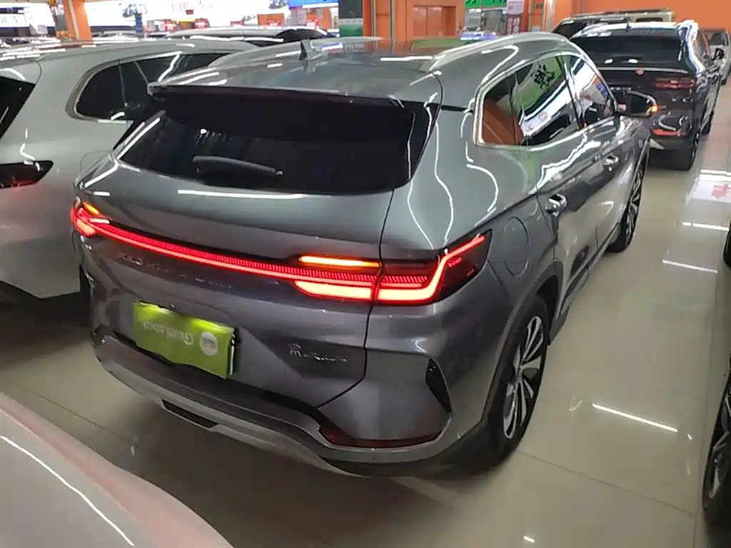 Song PLUS NEV Glory DM-i 110 km Flagship