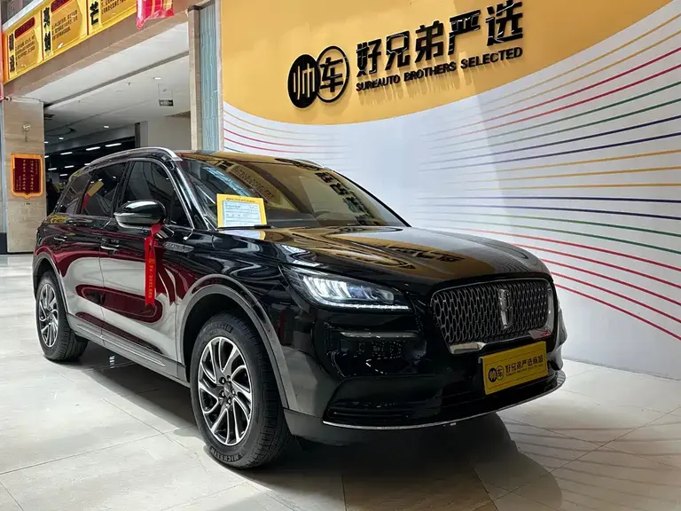 Lincoln Corsair 2.0 T 2 WD Premium