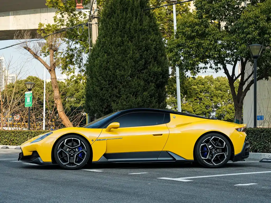 Maserati MC20 3.0 T Standard
