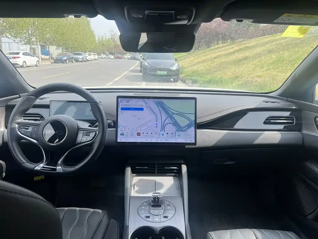 Seal 06 DM-i Smart Drive 120 KM Flagship