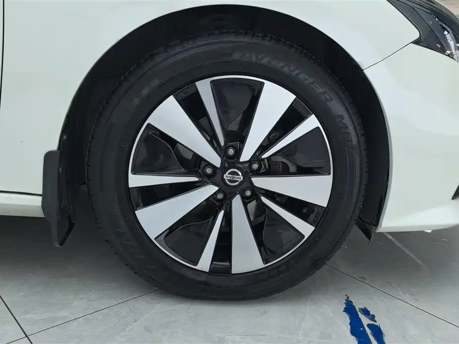 Teana Facelift 2.0 T XL Upper AD1 Smart Enjoyment Navigator