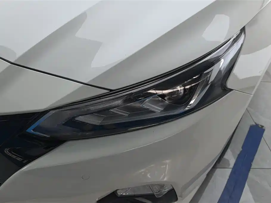 Teana Facelift 2.0 T XL Upper AD1 Smart Enjoyment Navigator