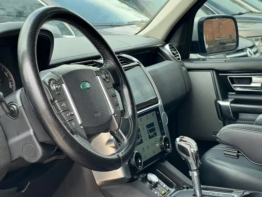 Discovery 3.0 SDV6 HSE Diesel