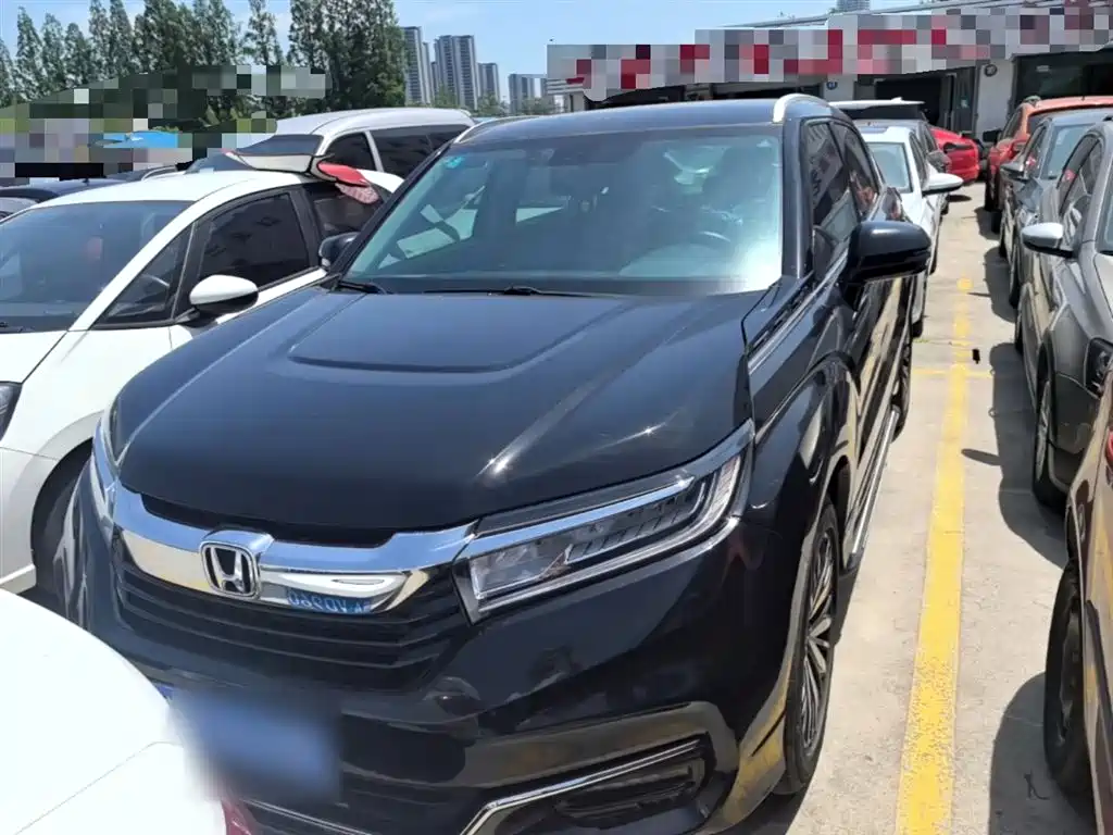Avancier 370 TURBO 4 WD Premium