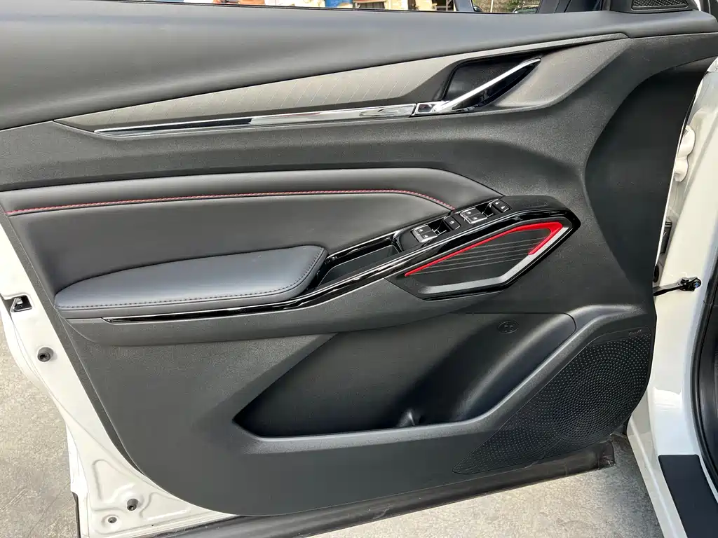 Changan X5 PLUS 长安X5 PLUS 2025款 1.5 T DCT卓越型