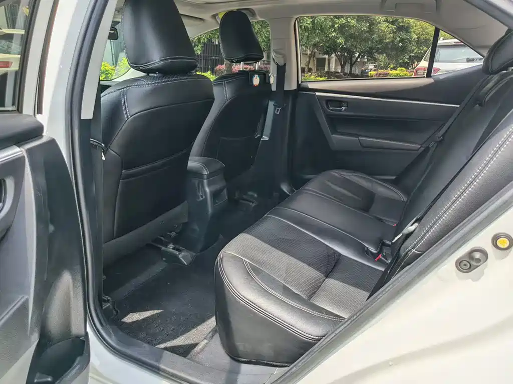 Corolla Facelift 1.2 T S-CVT GL-i
