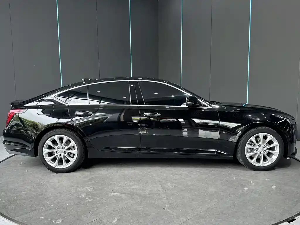 Cadillac CT5 Facelift 28 T Luxury