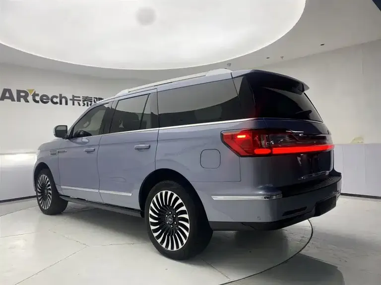 Lincoln Navigator 3.5 T President Series