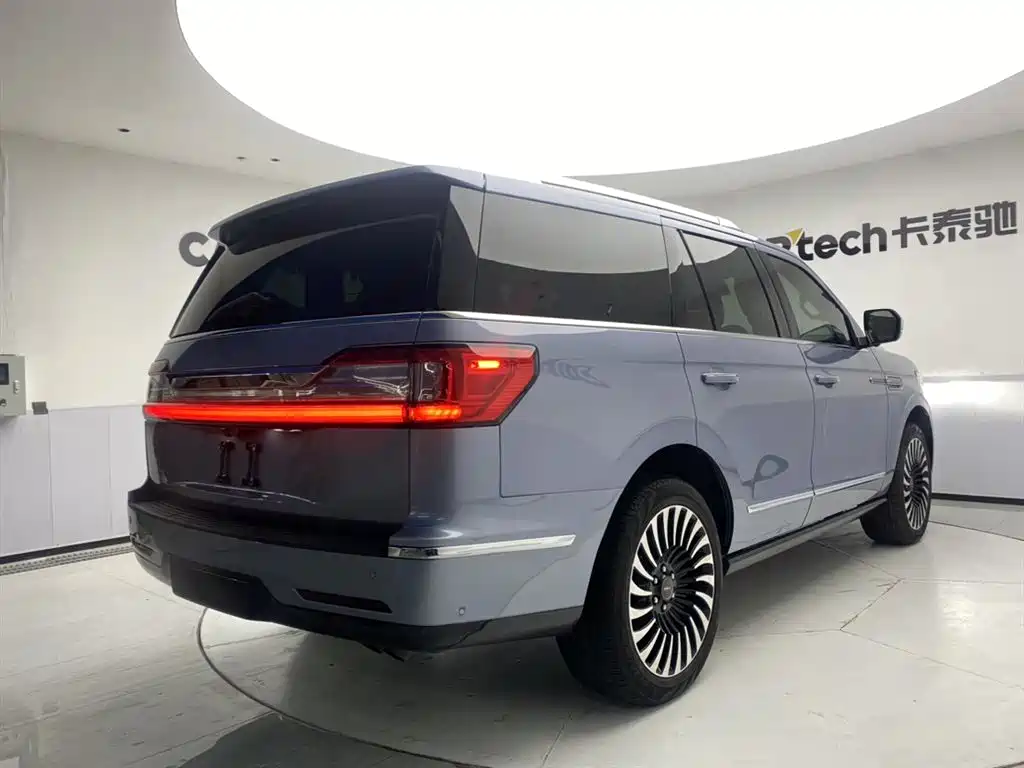 Navigator 3.5 T President Series